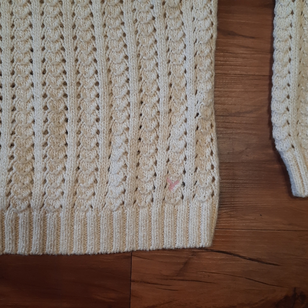 American Eagle cream w/pink accents, zipper knit sweater size Large 100% cotton - Picture 4 of 8